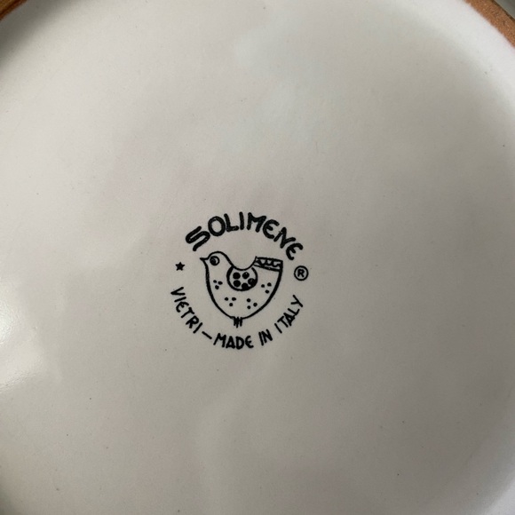 Beautiful hand painted Italian plate! 🩵 - Picture 2 of 2